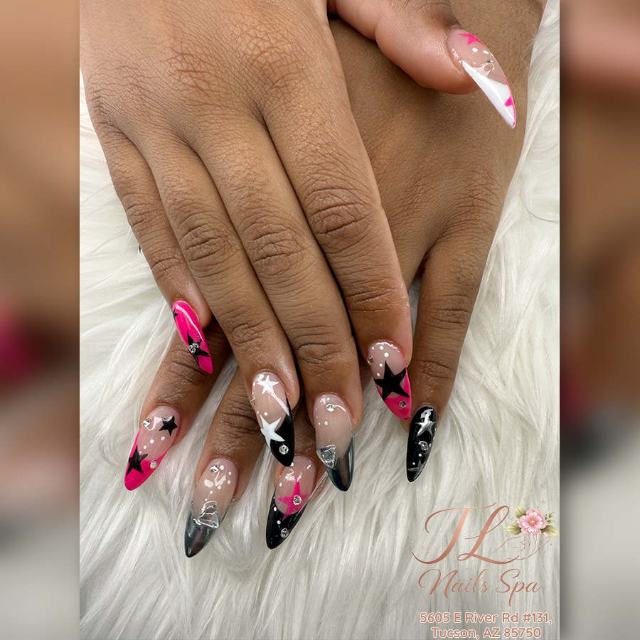 Stunning Nails Design_June 2026
